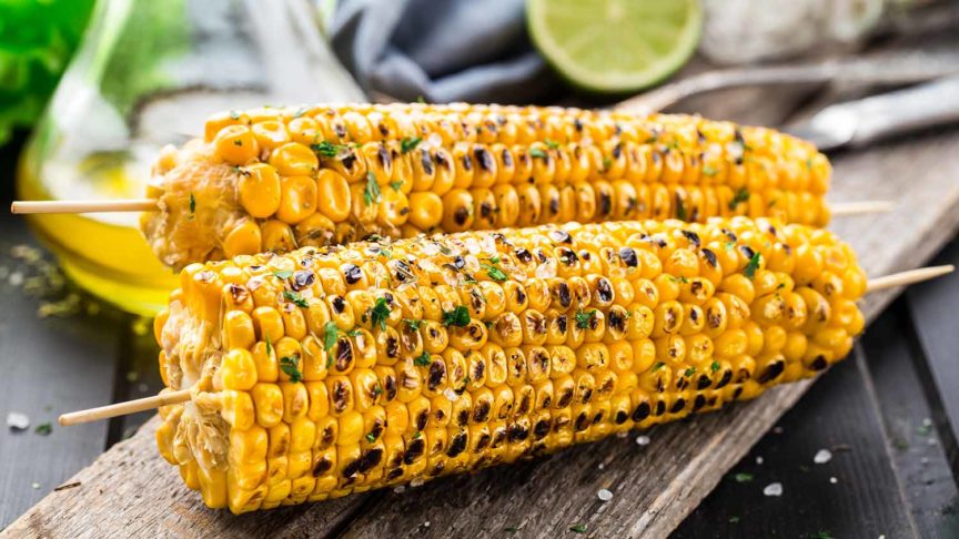 how long does take cook corn cob gas charcoal grill